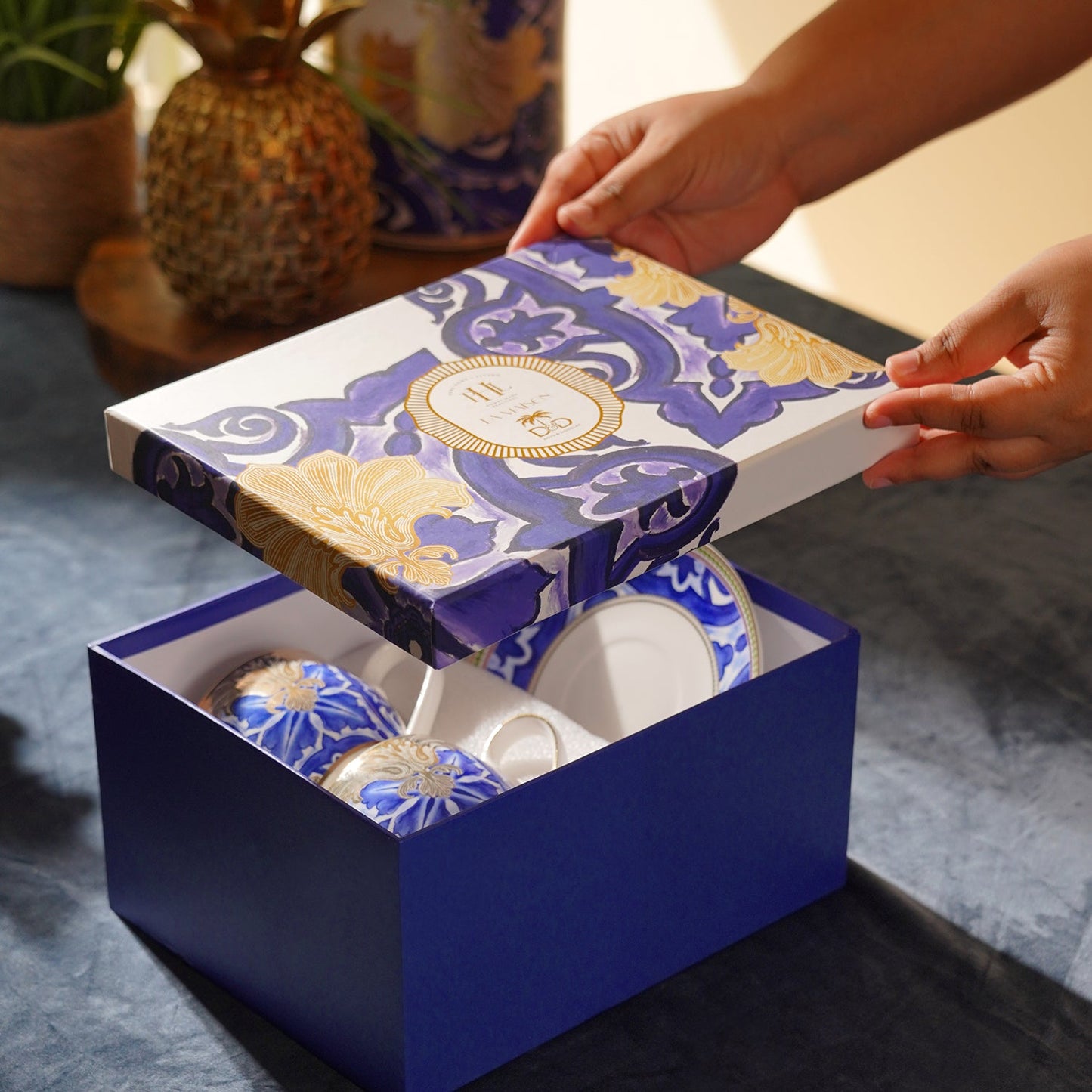 Set of 2 Blue Amalfi Print Tea Cups & Saucers